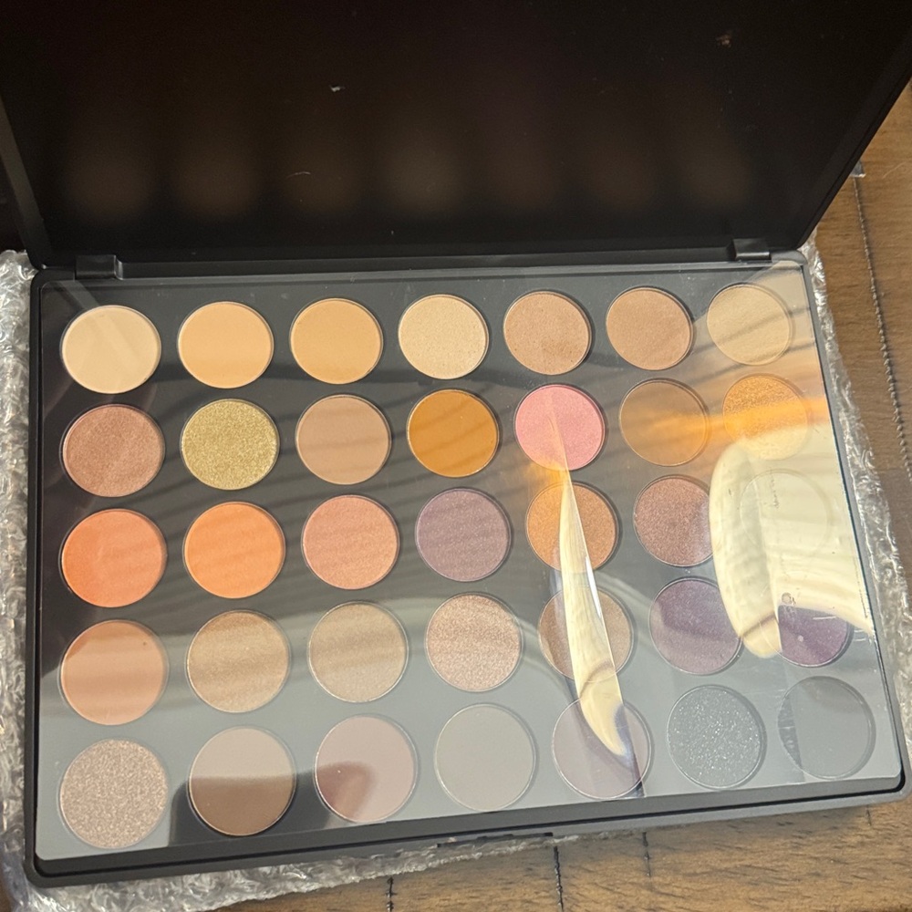 Morphe 35F Fall Into Fabulous Palette - Picture 3 of 6